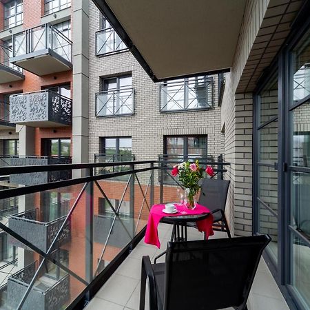 Apartamenty Gdansk Eu - Dwie Motlawy - Old Town Bagian luar foto