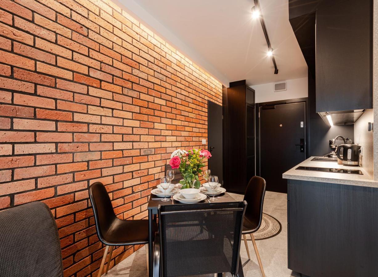 Apartamenty Gdansk Eu - Dwie Motlawy - Old Town Bagian luar foto